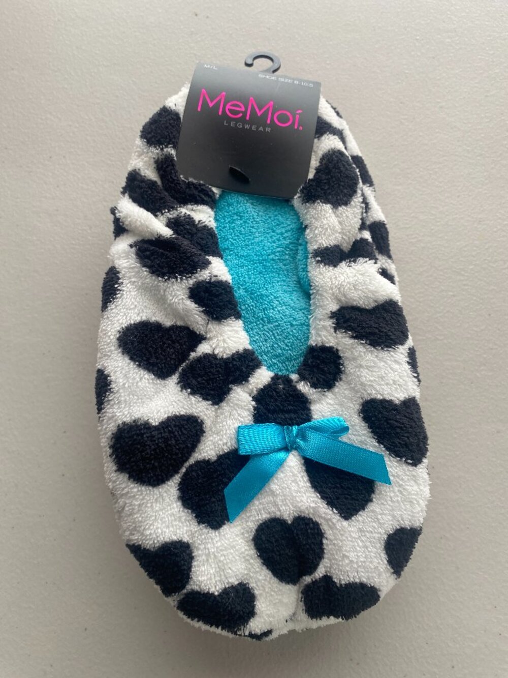 MeMoi Women’s Size 8-10.5  Medium black hearts Plush Lined Nonslip Slippers